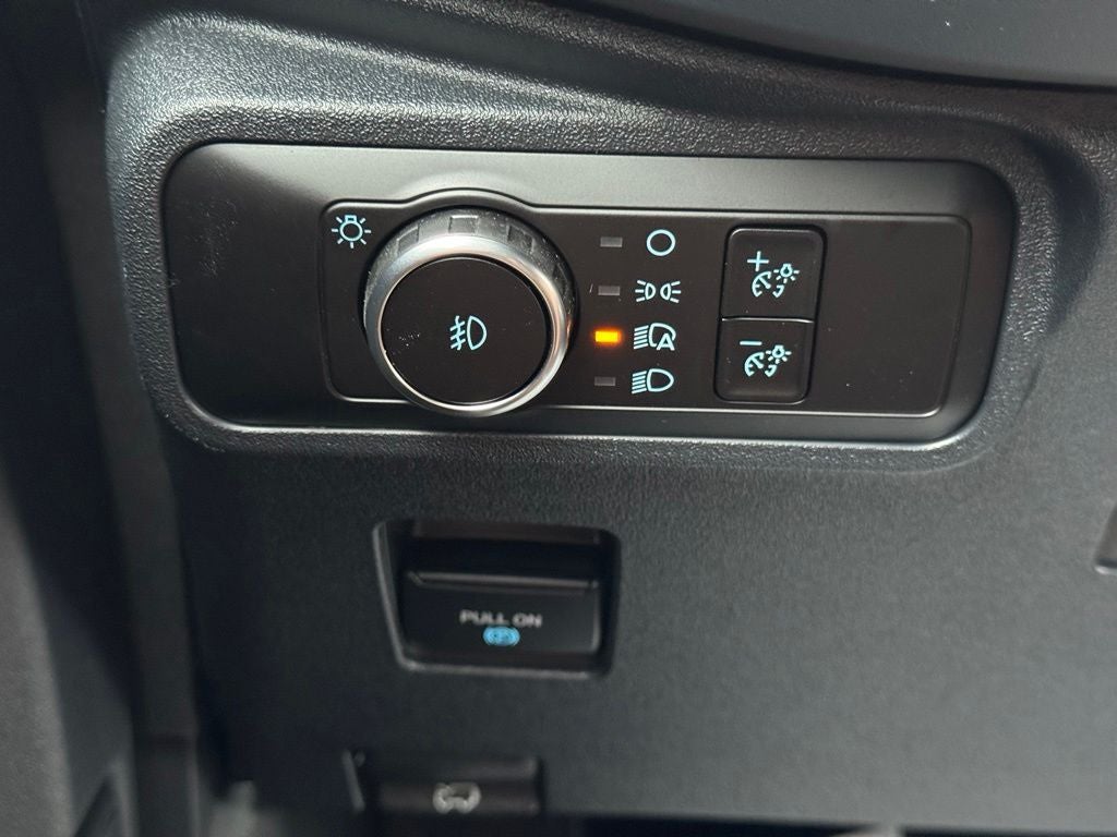 2026 Ford Bronco Outer Banks w/Heated Steering Wheel + Adaptive Cruise