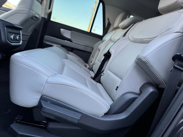 2025 Ford Expedition Max Active w/ Panoramic Moonroof + 8 Passenger Seating (2nd R