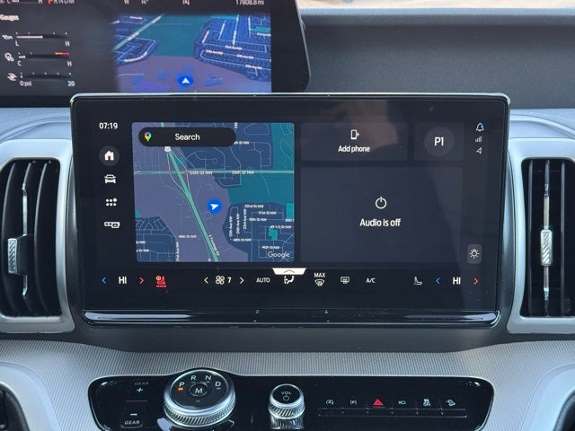 2025 Ford Expedition Max Active w/ Panoramic Moonroof + 8 Passenger Seating (2nd R