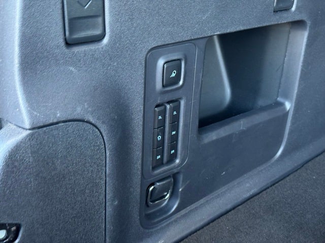 2025 Ford Expedition Max Active w/ Panoramic Moonroof + 8 Passenger Seating (2nd R