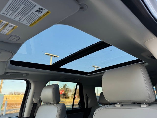 2025 Ford Expedition Max Active w/ Panoramic Moonroof + 8 Passenger Seating (2nd R