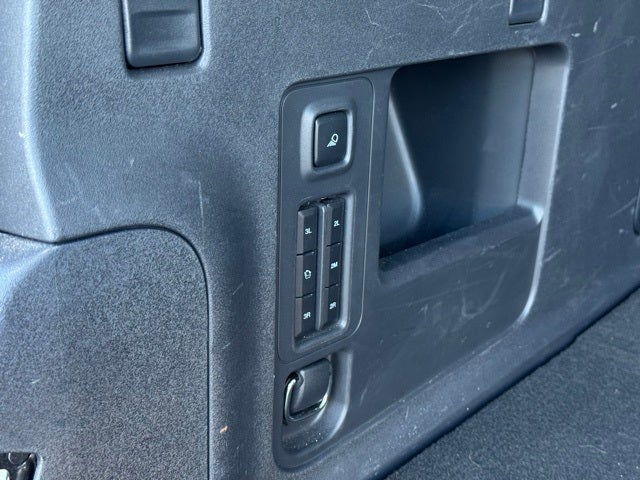 2025 Ford Expedition Max Active w/ Panoramic Moonroof + 8 Passenger Seating (2nd R