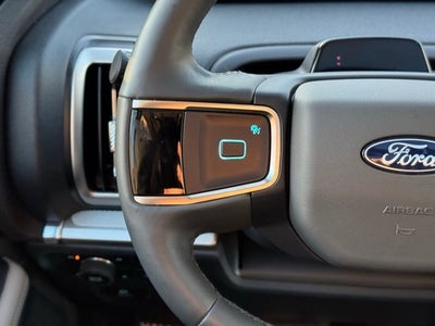 2025 Ford Expedition Max Active w/ Panoramic Moonroof + 8 Passenger Seating (2nd R