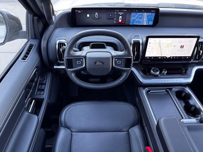 2026 Ford Expedition Max Platinum w/Stealth App Pkg