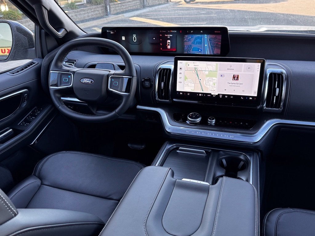 2026 Ford Expedition Max Platinum w/Stealth App Pkg