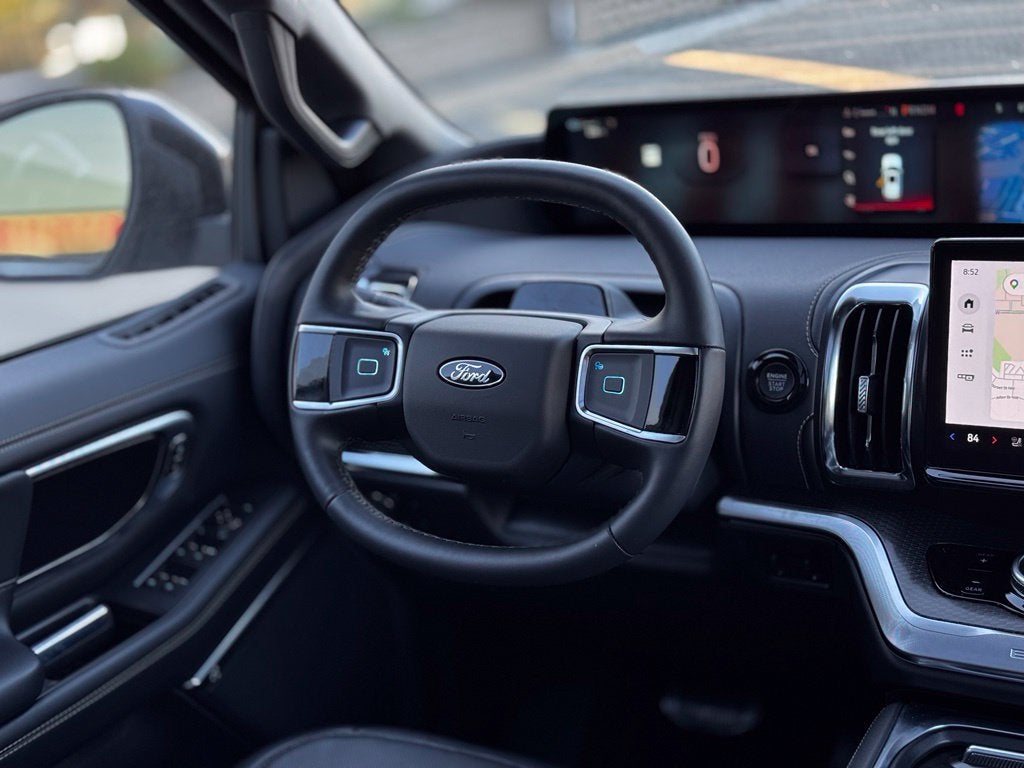 2026 Ford Expedition Max Platinum w/Stealth App Pkg
