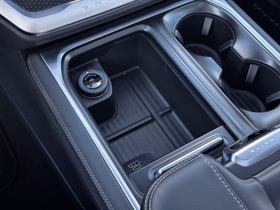 2026 Ford Expedition Max Platinum w/Stealth App Pkg