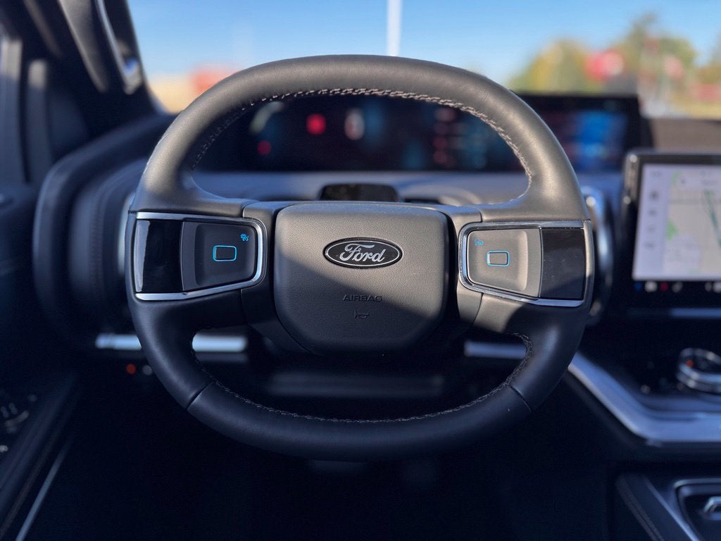 2026 Ford Expedition Max Platinum w/Stealth App Pkg
