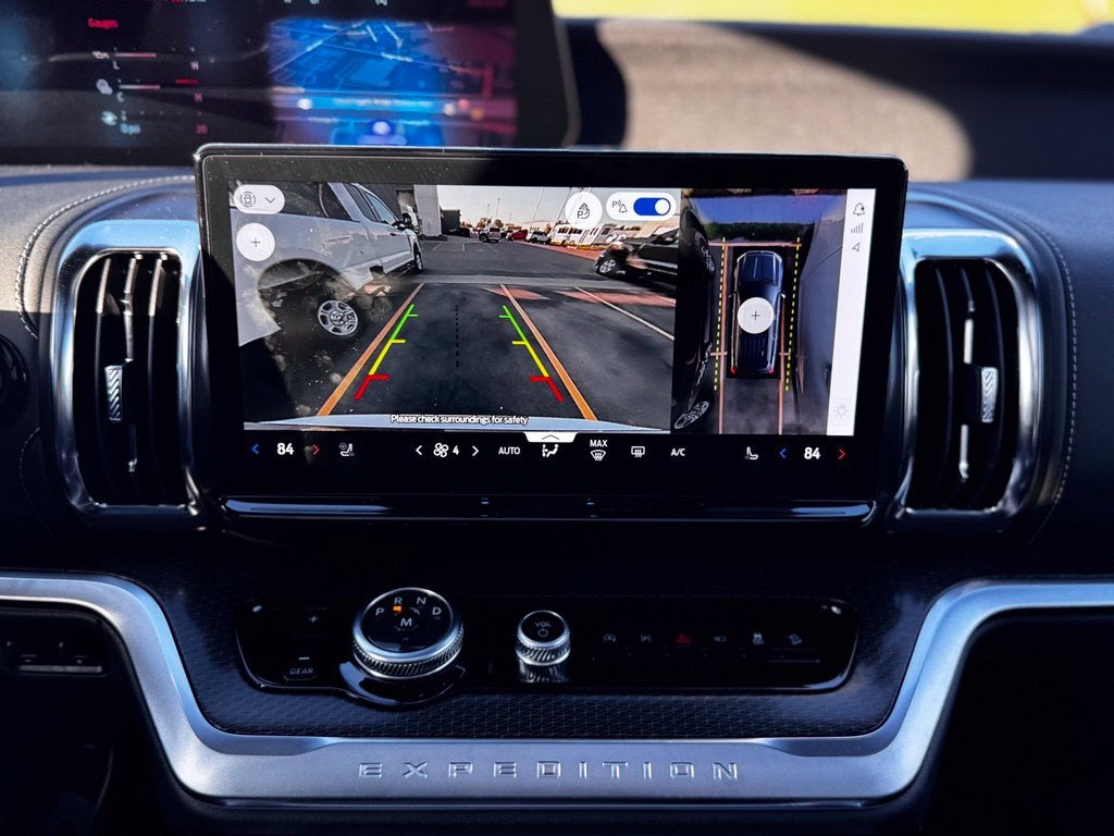 2026 Ford Expedition Max Platinum w/Stealth App Pkg