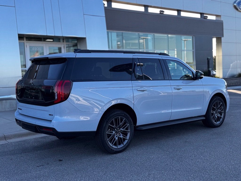 2026 Ford Expedition Max Platinum w/Stealth App Pkg