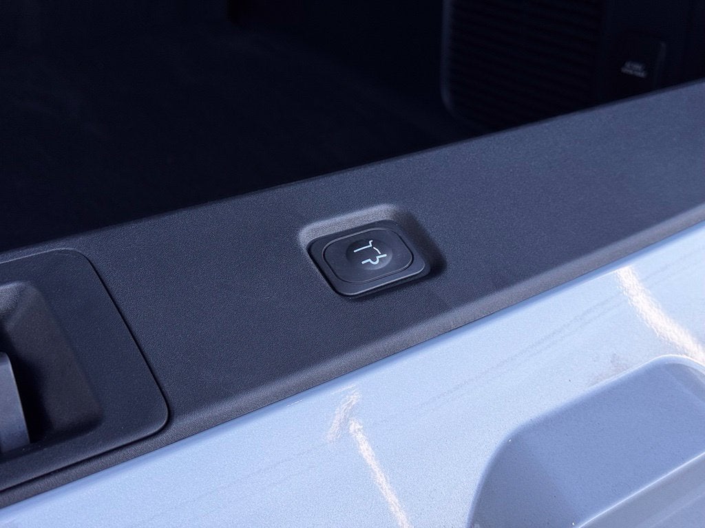 2026 Ford Expedition Max Platinum w/Stealth App Pkg