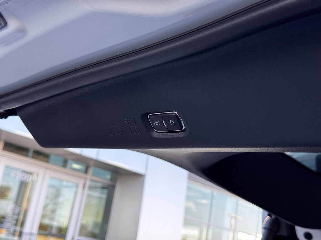 2026 Ford Expedition Max Platinum w/Stealth App Pkg