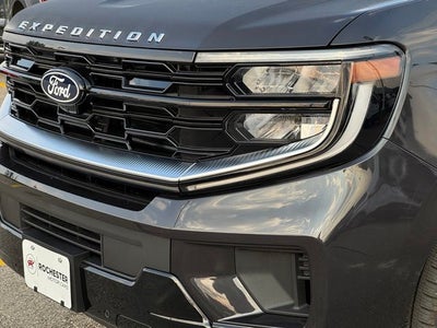2027 Ford Expedition Max Platinum w/Ultimate Pkg + Drivers Pkg