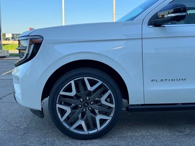 2027 Ford Expedition Max Platinum w/Ultimate Pkg + Panoramic Vista Roof