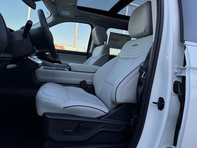 2027 Ford Expedition Max Platinum w/Ultimate Pkg + Panoramic Vista Roof