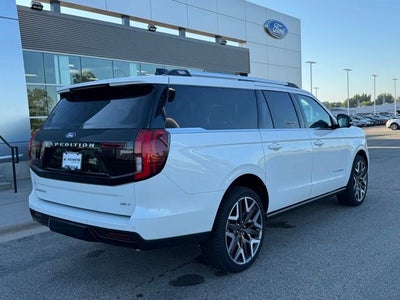 2027 Ford Expedition Max Platinum w/Ultimate Pkg + Panoramic Vista Roof