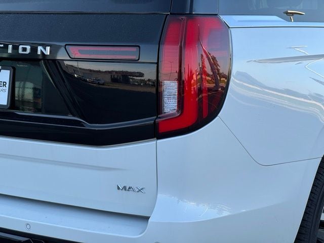 2027 Ford Expedition Max Platinum w/Ultimate Pkg + Panoramic Vista Roof