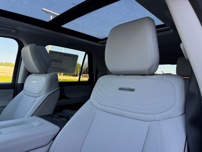 2027 Ford Expedition Max Platinum w/Ultimate Pkg + Panoramic Vista Roof