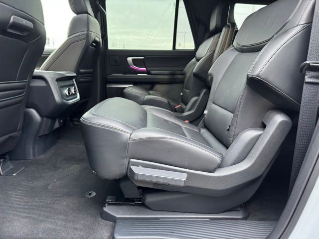 2025 Ford Expedition Max Platinum w/ Stealth Performance Package + 7 Passenger Seati