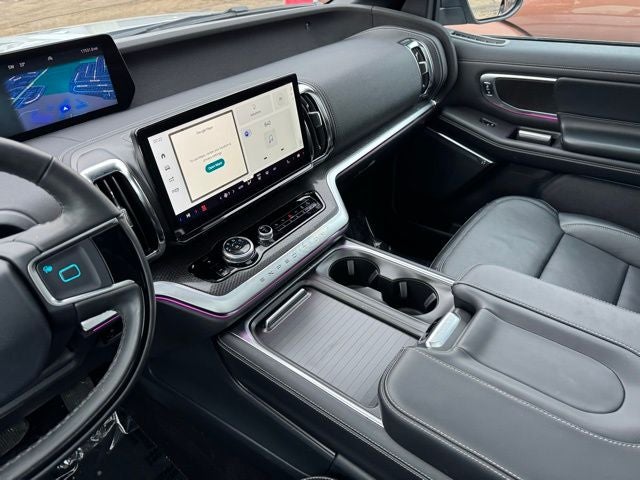 2025 Ford Expedition Max Platinum w/ Stealth Performance Package + 7 Passenger Seati