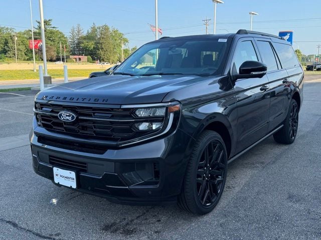 2027 Ford Expedition Max Platinum w/Permorance Pkg + Panoramic Vista Roof