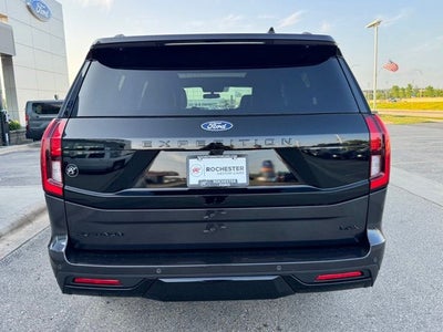 2027 Ford Expedition Max Platinum w/Permorance Pkg + Panoramic Vista Roof