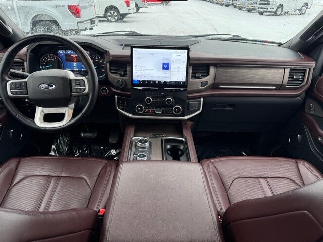 2022 Ford Expedition Max Limited w/ Panoramic Moonroof + HD Tow Package