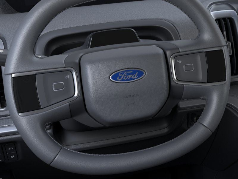 2026 Ford Expedition Active w/Panoramic Vista Roof