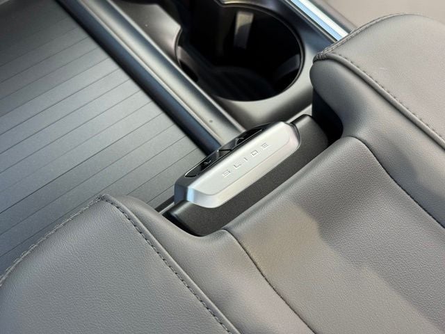 2026 Ford Expedition Active w/Panoramic Vista Roof