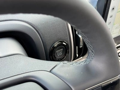 2026 Ford Expedition Active w/Panoramic Vista Roof