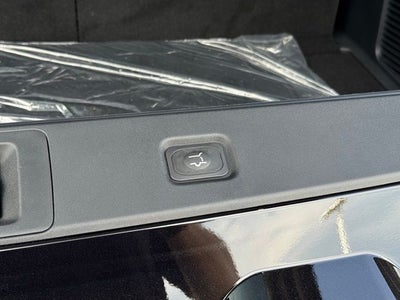 2026 Ford Expedition Active w/Panoramic Vista Roof