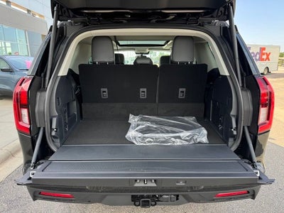 2026 Ford Expedition Active w/Panoramic Vista Roof