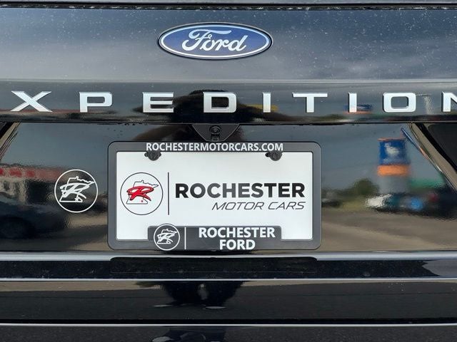 2026 Ford Expedition Active w/Panoramic Vista Roof