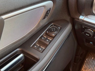 2025 Ford Expedition Active w/ Panoramic Moonroof + 2nd Row Bucket Seats