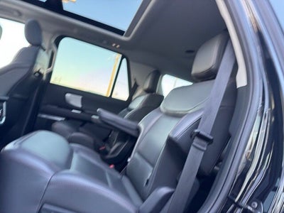 2025 Ford Expedition Active w/ Panoramic Moonroof + 2nd Row Bucket Seats
