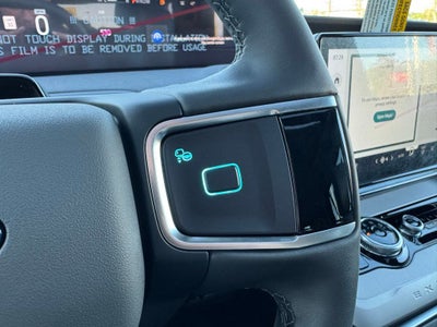 2026 Ford Expedition Active w/Panoramic Roof + 20" Wheels