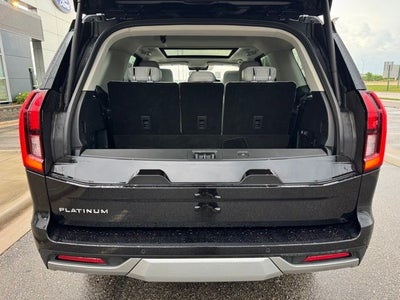 2025 Ford Expedition Platinum