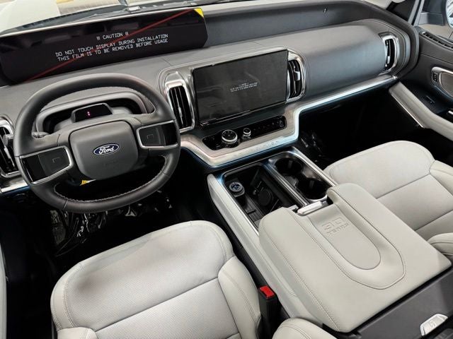 2027 Ford Expedition Platinum w/30th Anniversary Pkg