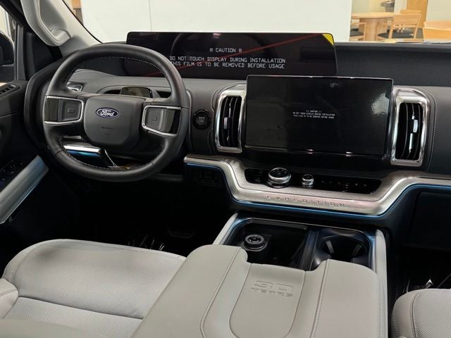 2027 Ford Expedition Platinum w/30th Anniversary Pkg