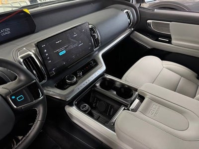 2027 Ford Expedition Platinum w/30th Anniversary Pkg
