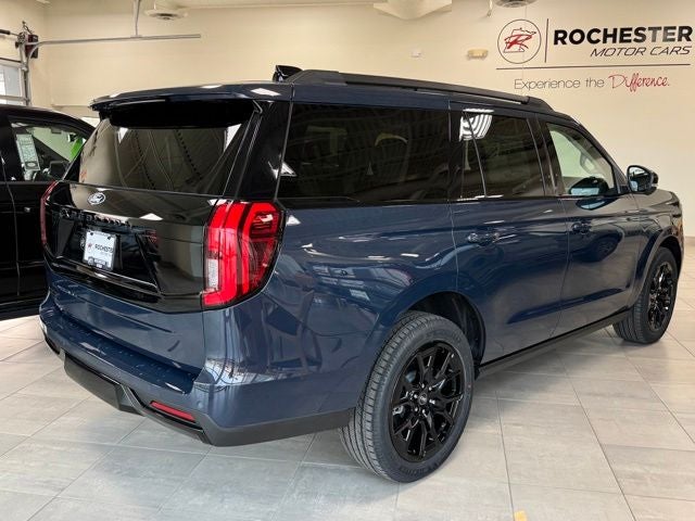 2027 Ford Expedition Platinum w/30th Anniversary Pkg