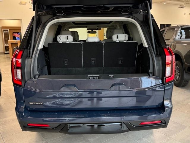 2027 Ford Expedition Platinum w/30th Anniversary Pkg