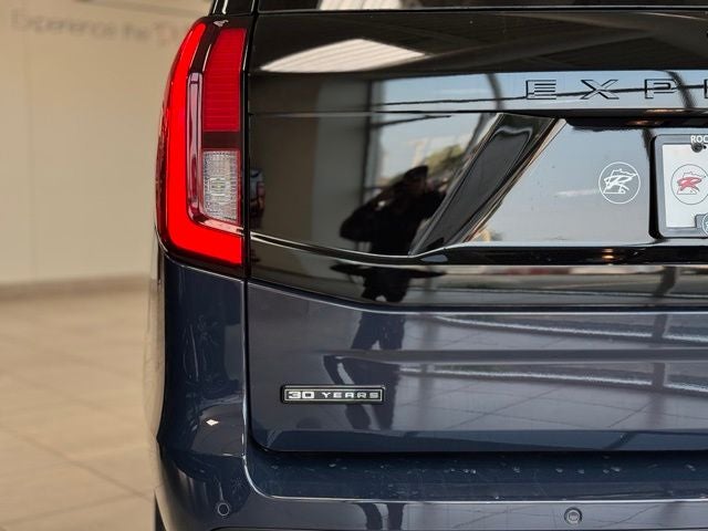 2027 Ford Expedition Platinum w/30th Anniversary Pkg