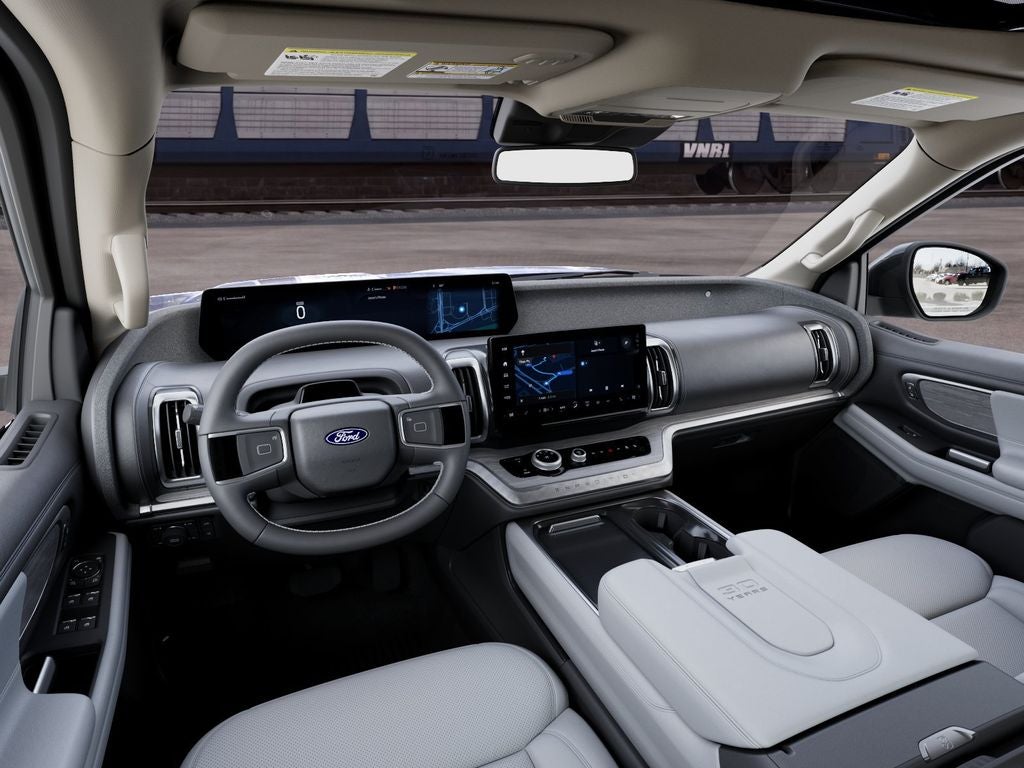 2027 Ford Expedition Platinum w/30th Anniversary Pkg