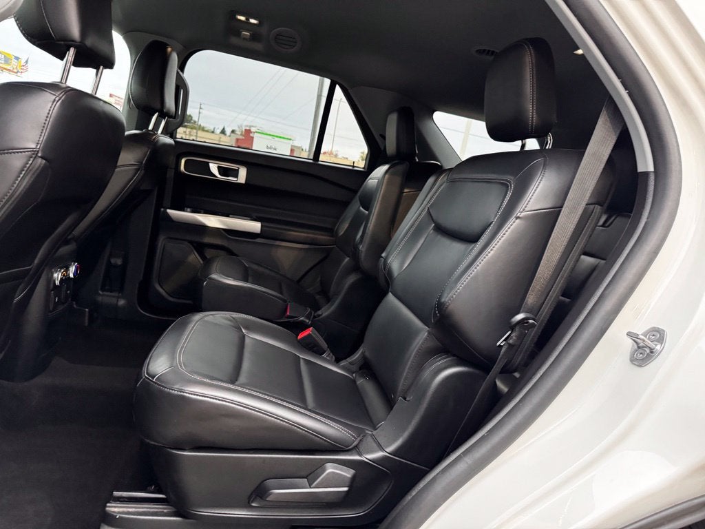 2021 Ford Explorer XLT w/Trailer Tow Pkg