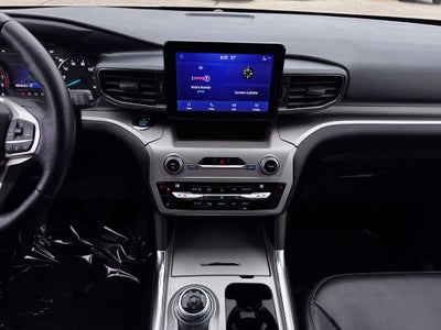 2021 Ford Explorer XLT w/Trailer Tow Pkg