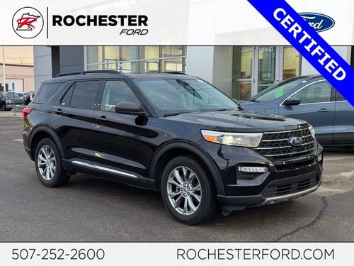 2023 Ford Explorer XLT w/ Twin Panel Moonroof + Trailer Tow Package