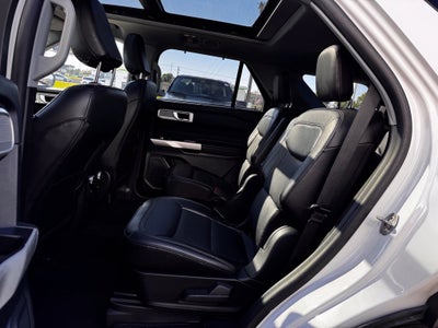 2023 Ford Explorer Limited w/Twin Panel Roof