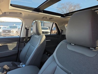 2025 Ford Explorer Active w/ Panoramic Moonroof + Heated Steering Wheel