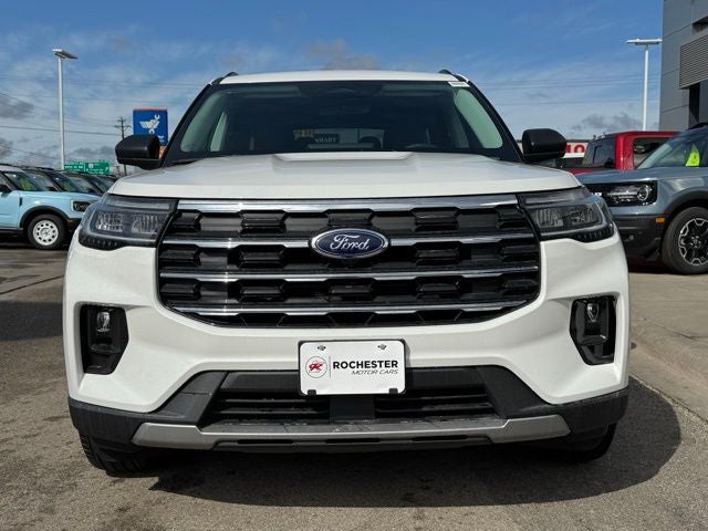 2026 Ford Explorer Active w/Heated Steering Wheel + 20" Wheels